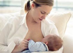 Siara z piersi podczas ciąży
