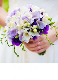 svatební kytice freizií 4