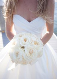 poročni šopek belih vrtnic 6