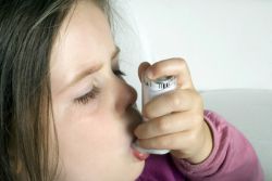 jak leczyć astmę oskrzelową u dziecka
