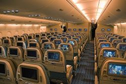 fotele klasy biznes w samolocie