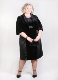 Obchodní oblek pro obézní ženy 5