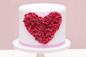 Heart Mastic Cake 7