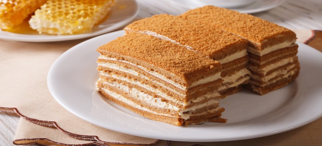 Cake "Ryzhik"