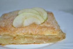kolač od kvasca s jabukama