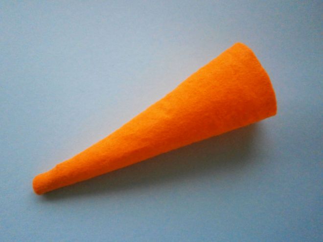 Плюшен морков6