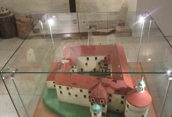 Макет замка в музее