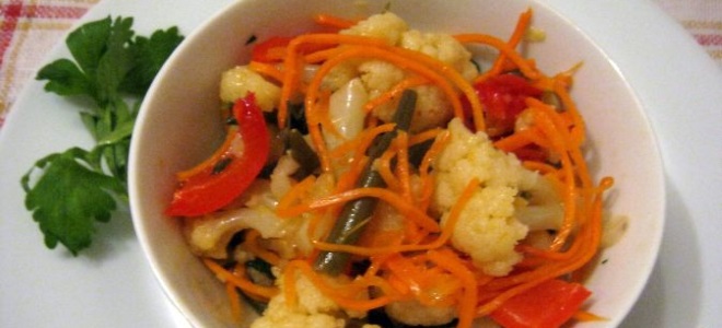 Смесени зеленчуци в корейски стил с карфиол