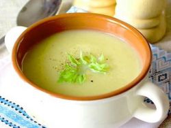 kremna juha iz zelenega korena