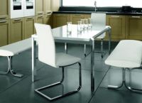 Столове за кухня на метална рамка1
