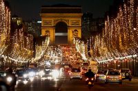 Champs Elysees v Parizu5