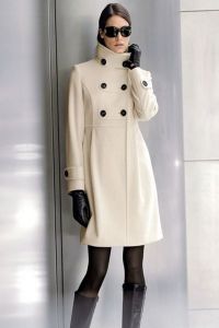 Płaszcz w stylu Chanel 1