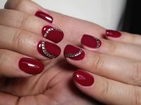 Cherry Manicure 20