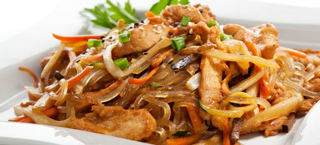 пиле юфка на китайски рецепта