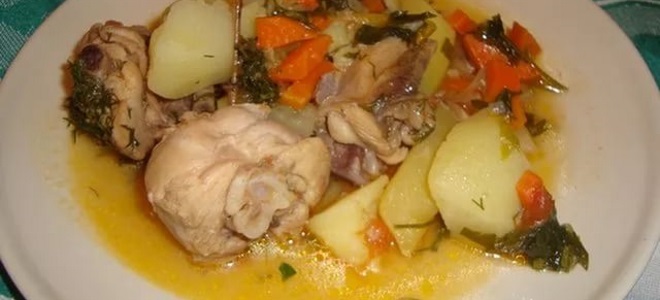 Zamrznjeni krompir s piščancem v počasnem kuhalniku