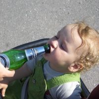 причините за детския алкохолизъм