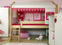 Łóżka dziecięce z litego drewna1