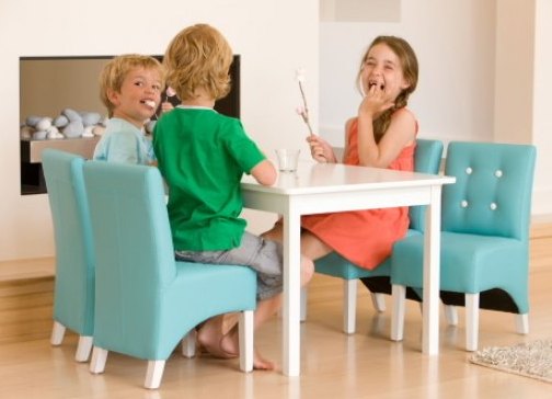 Otroške mize in stoli od 3 leta do 3