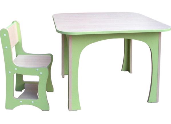 Dječji stolovi i stolice od 5 godina 6