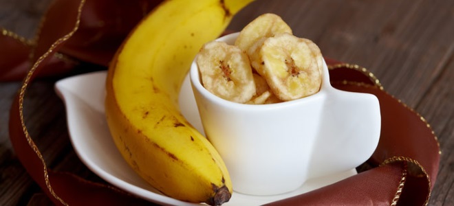 банан чипове в дома