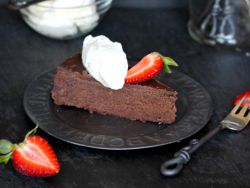 francuskie ciasto czekoladowe bez mąki