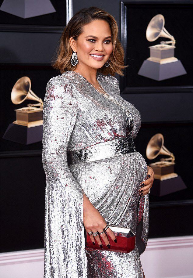 Крисси Тейген на церемонии Grammy