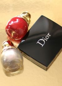 Kolekcija Dior Christmas ličila 2016 8