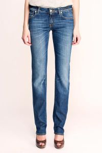 Klasyczne proste damskie jeansy 1