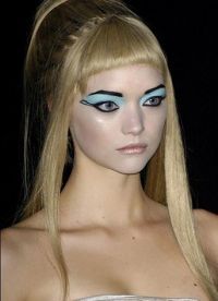 Cleopatra Makeup2