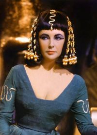 Cleopatra Makeup6