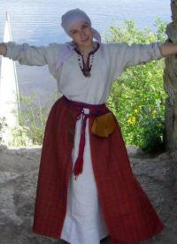 средновековно облекло 19
