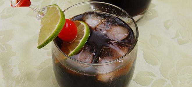 koktel konjak s cola