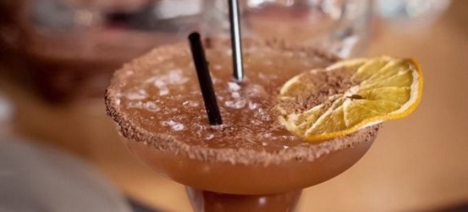 čokoládový tequila koktejl