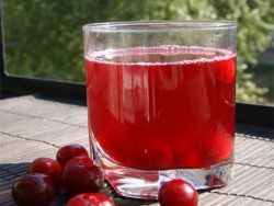recept za jagode in češnje