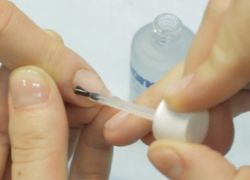 korekta paznokci akrylowych żelem 4