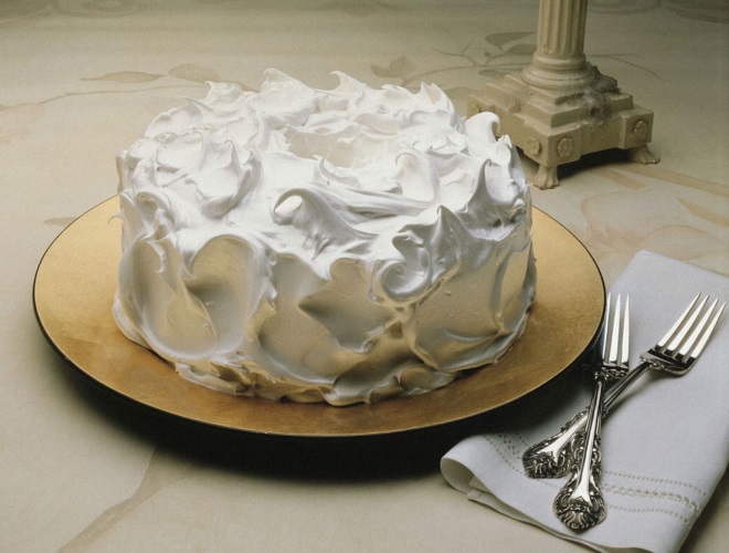 Како украсити торту са кремом 14