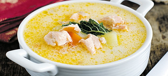 Лососова супа са кремом и сиром