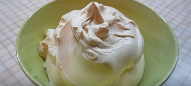 Кремаста крема са кондензованим млеком за торту