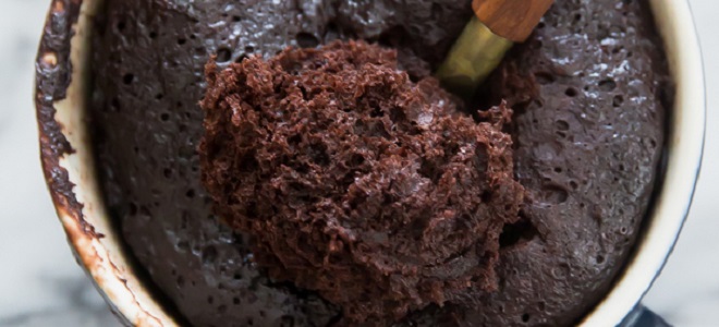 Чоколадни колач у микровалној пећници