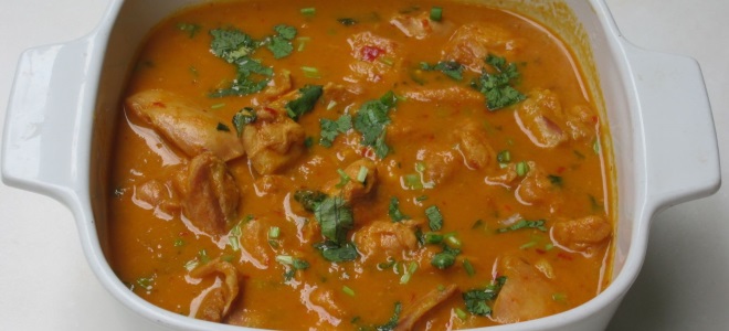 curry piščanca v počasnem kuhalniku