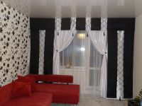 černobílé závěsy pro obývací pokoj2