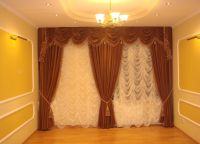 Lambrequin curtains1