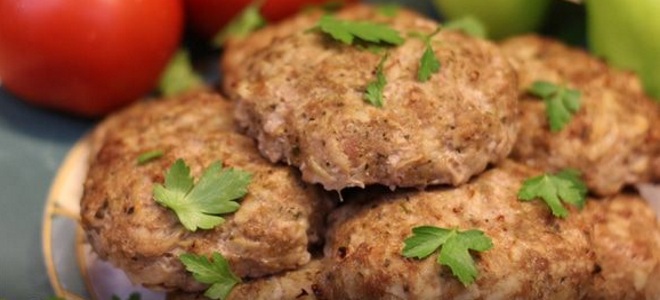 сочни бисерни говеждо месо в рецептата за фурна