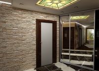 dekoracija hodnika z dekorativnim kamnom2