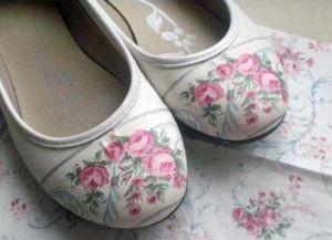 Decoupage of shoes6
