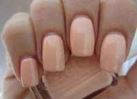 delikatnie różowy manicure3