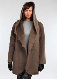 Lehký kabát s kapucí 1