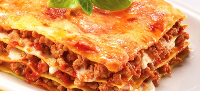 Lasagna z pita chleba s mletým masem - recept