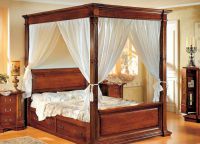 Podwójne drewniane łóżko17