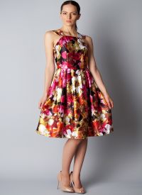 модни рокли с цветен печат 4